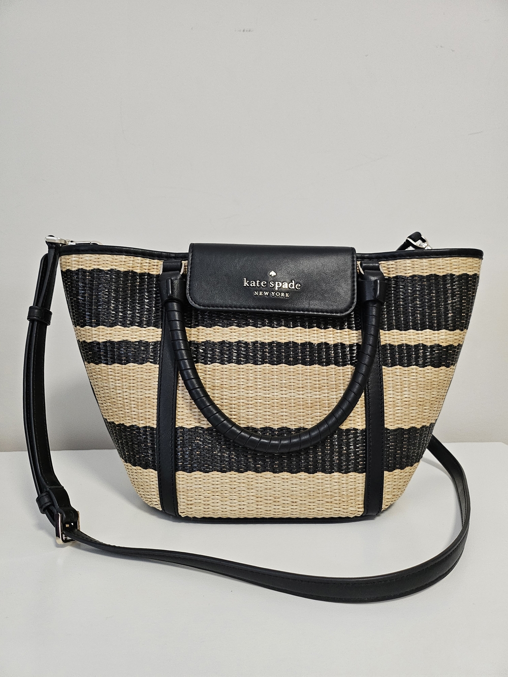 kate spade New York Black Tote & Crossbody